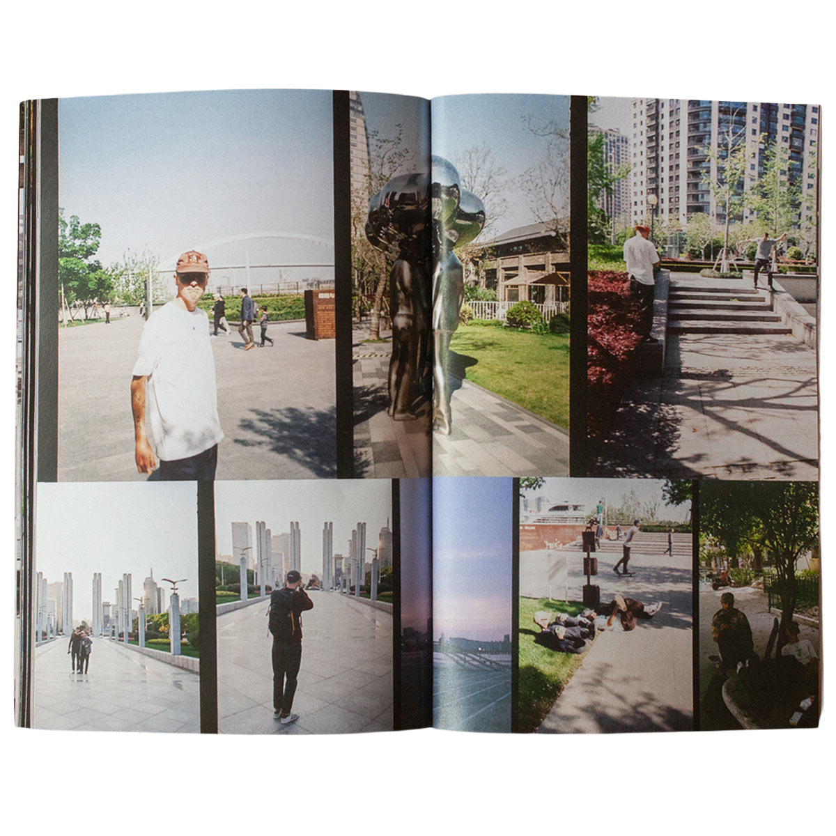 DECO - Doomscroll Zine